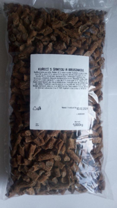 Picture of Sušené kuřecí s šantou a brusinkou 1kg - exp. 16.7.2025
